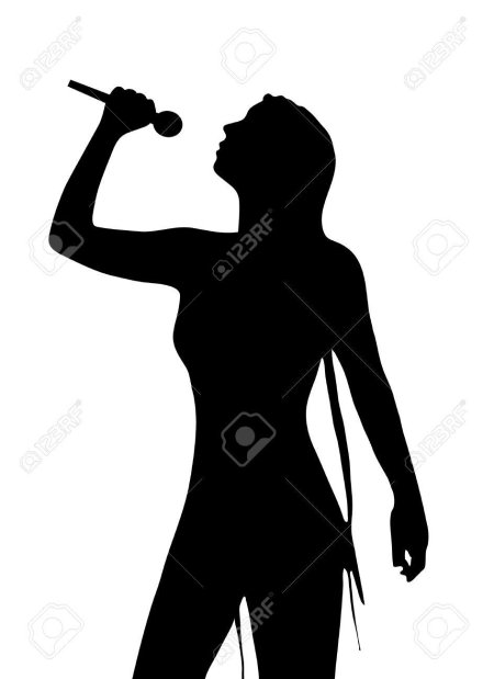 Девушка с микрофоном