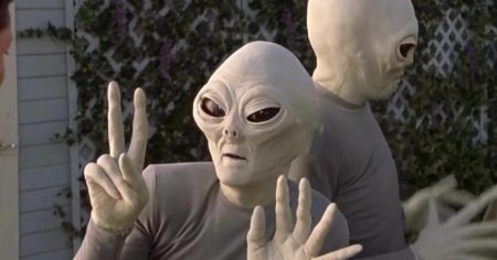 Очень страшное кино пришельцы