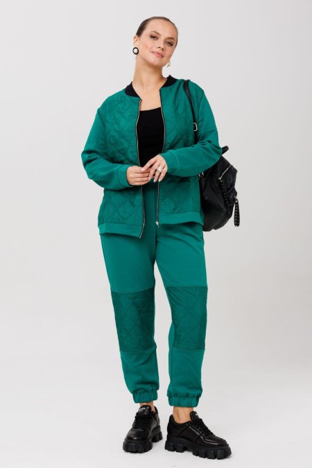 Спортивные костюмы