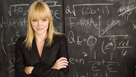 Женщина учитель