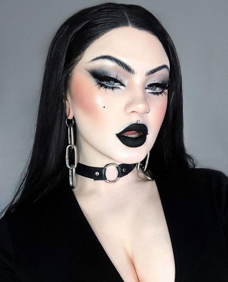 Рокерский макияж