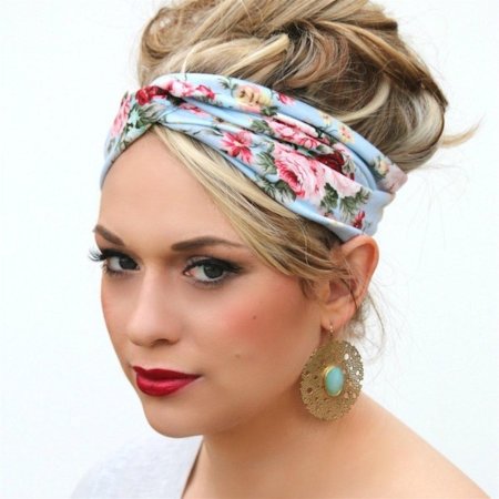 Повязка на голове