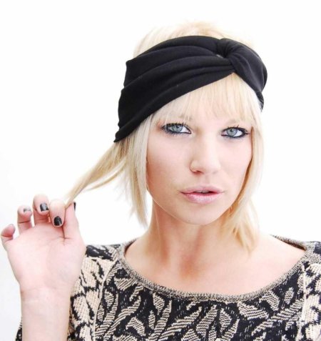 Повязка на голове