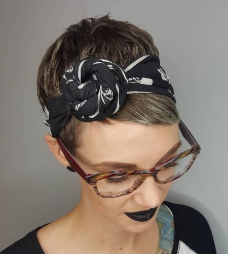 Повязка на голову на короткие волосы