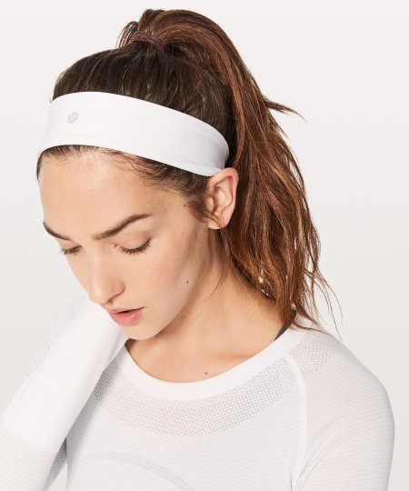 Спортивная повязка на голову для