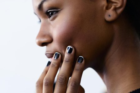 Ногти и негритянки