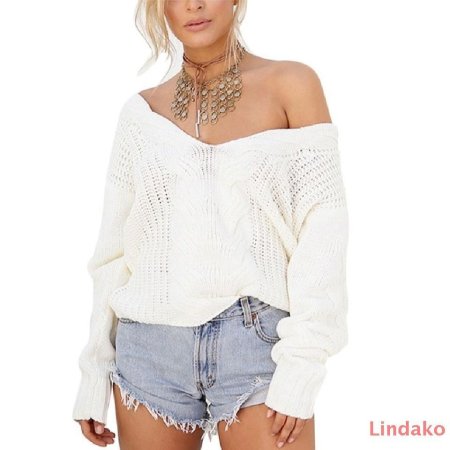 Белый свитер с открытыми плечами