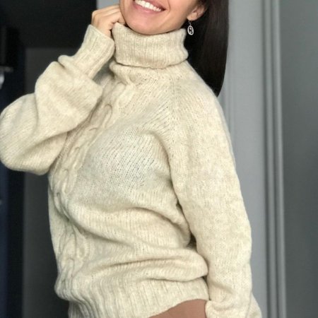 Свитер женский