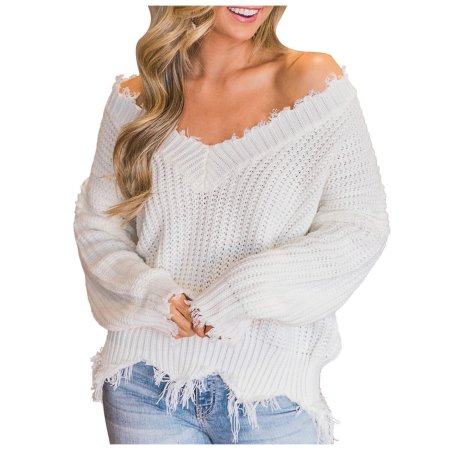 Свитер с бахромой на рукавах