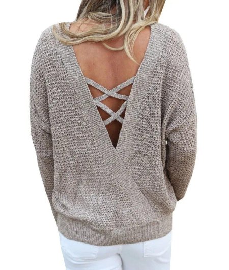 Свитер с открытой спиной