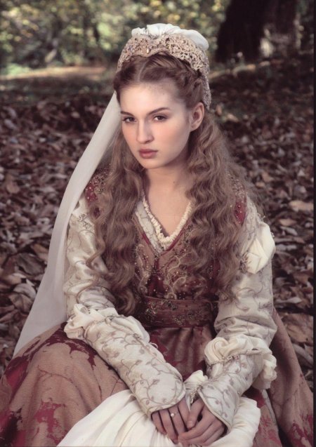 Лукреция Вальверде Борджиа 2006