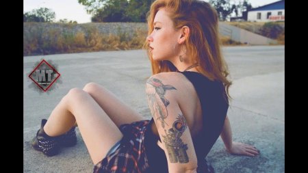 Яна Синнер тату-модель