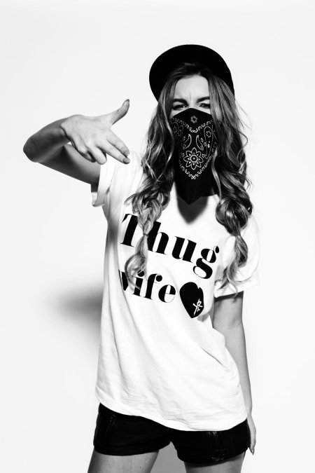 Девушка гангста