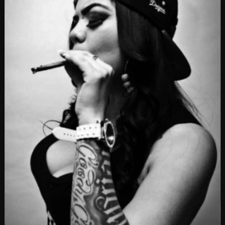 Дерзкая девушка