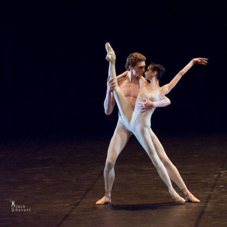 Лючия Лакарра балет