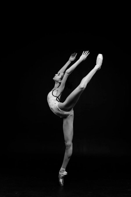 Лаура Фернандес балерина