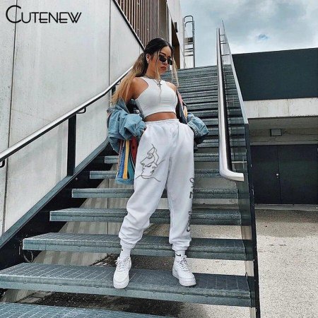 Спортивная одежда 2022-2023