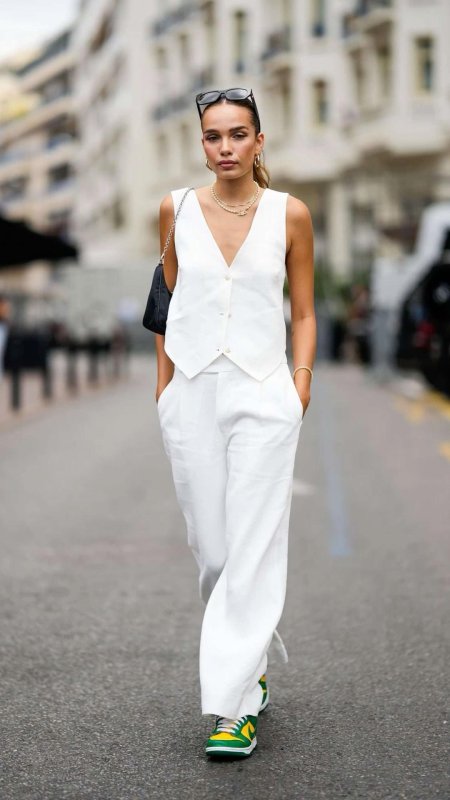 Образы с жилеткой