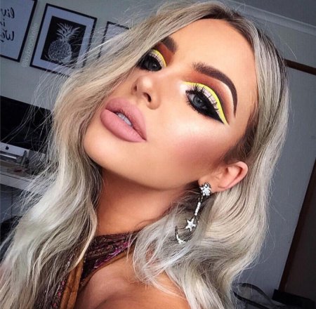 Брукел Маккензи блондинка