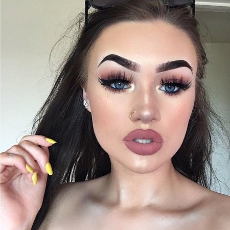 Современный макияж