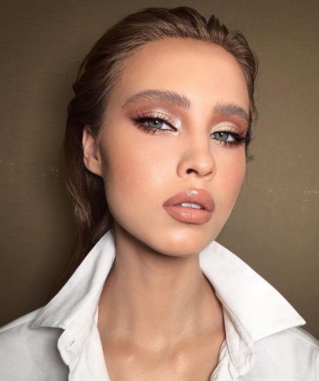 Бронзовый макияж