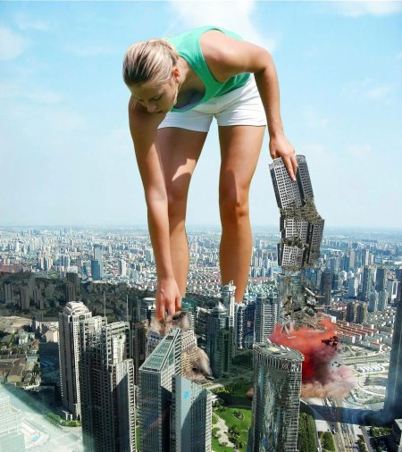 Эмили Куоко великанша