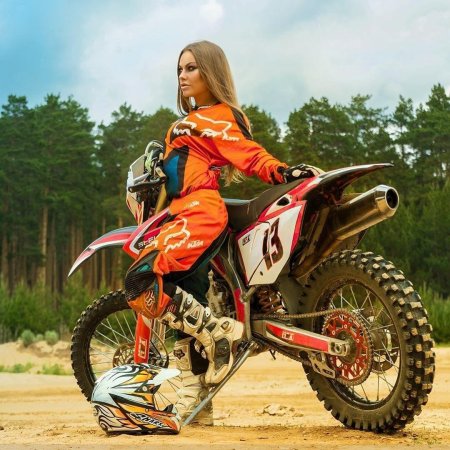 Шмелева Ксения мотокросс