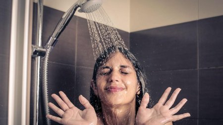 Фотосессия под душем