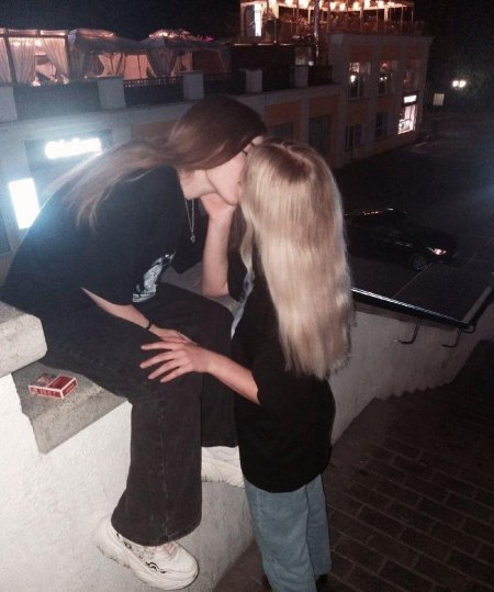 Красивая лесби