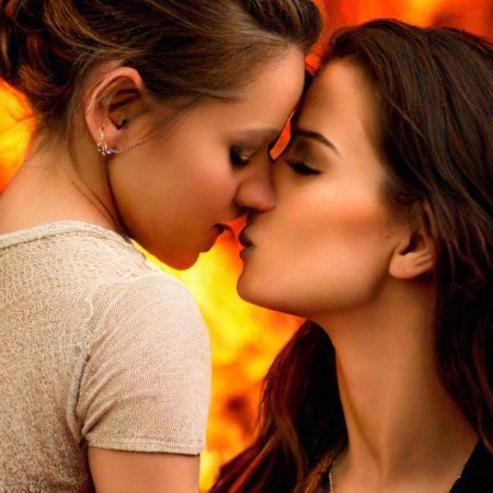 Любовь двух девушек