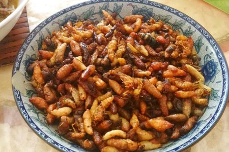 Жареные личинки