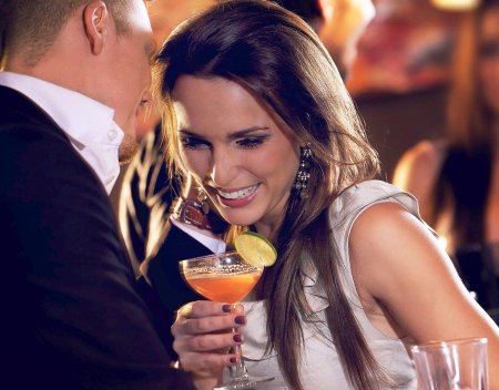 Девушка в ресторане