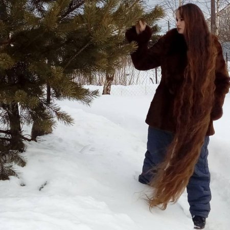 Анна Суркова Москва