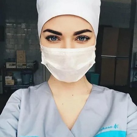 Красивые медсестры