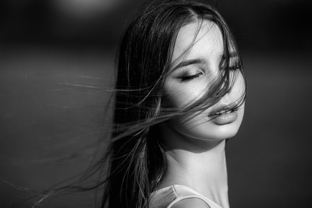 Лицо девушки