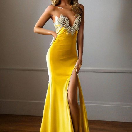 Вечернее платье