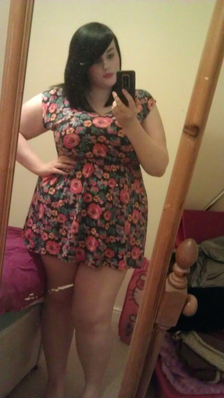 Полненькие девушки из соцсетей