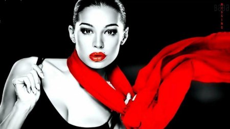 Фотосессия на Красном фоне