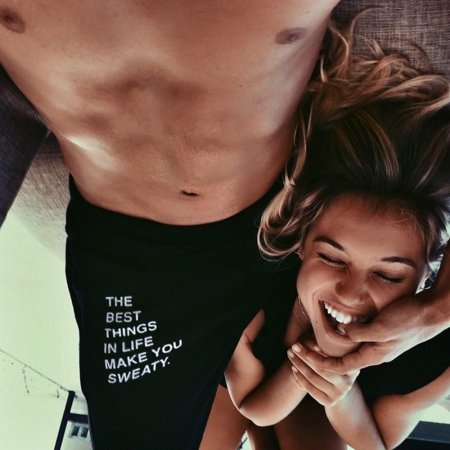 Парень и девушка пошолое