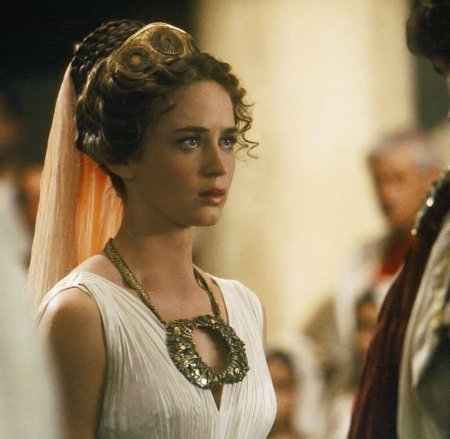 Эмили Блант Империя