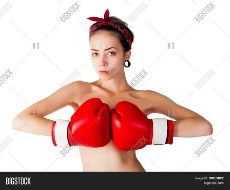 Фотосессия в боксерских перчатках девушка