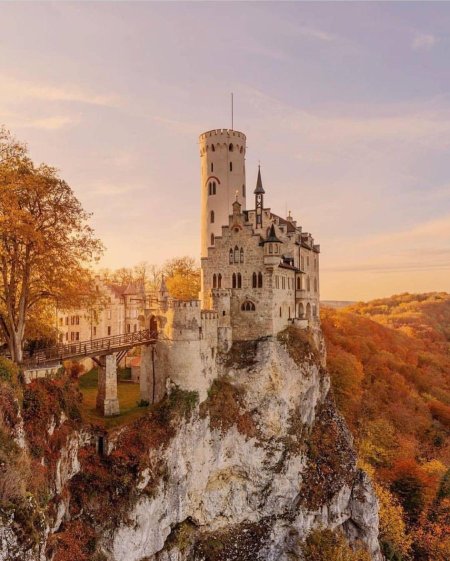 Лихтенштайн (замок в Германии)