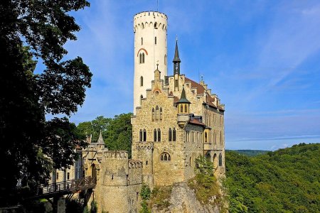 Замок Лихтенштайн Баден-Вюртемберг Германия
