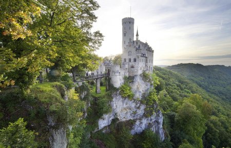 Лилианштайн замок в Германии
