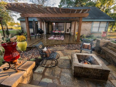 Зона патио с мангалом