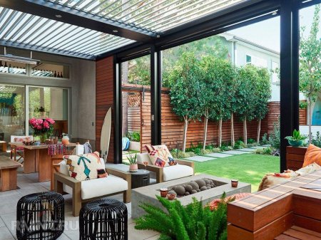 Патио в жилом доме