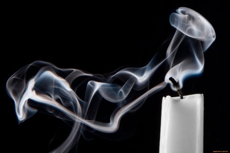 Потухшая свеча