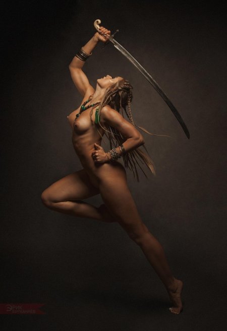 Зена Королева воинов амазонки сиськи