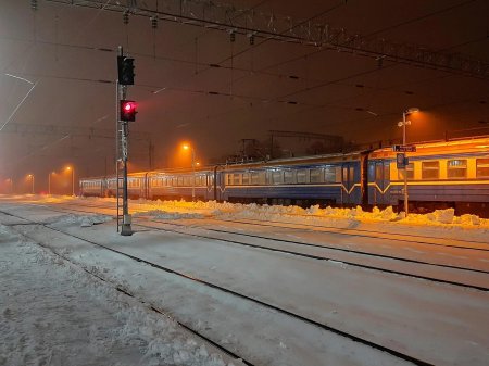 Заснеженный вокзал