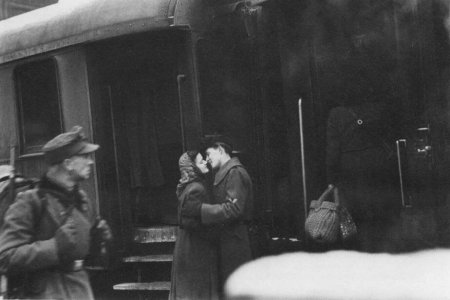 Поезд Победы 1945 белорусский вокзал